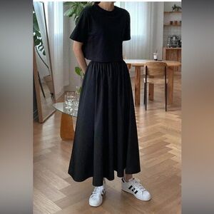 NWOT 🙌🏻 SANNA New York Adjani Skirt Black